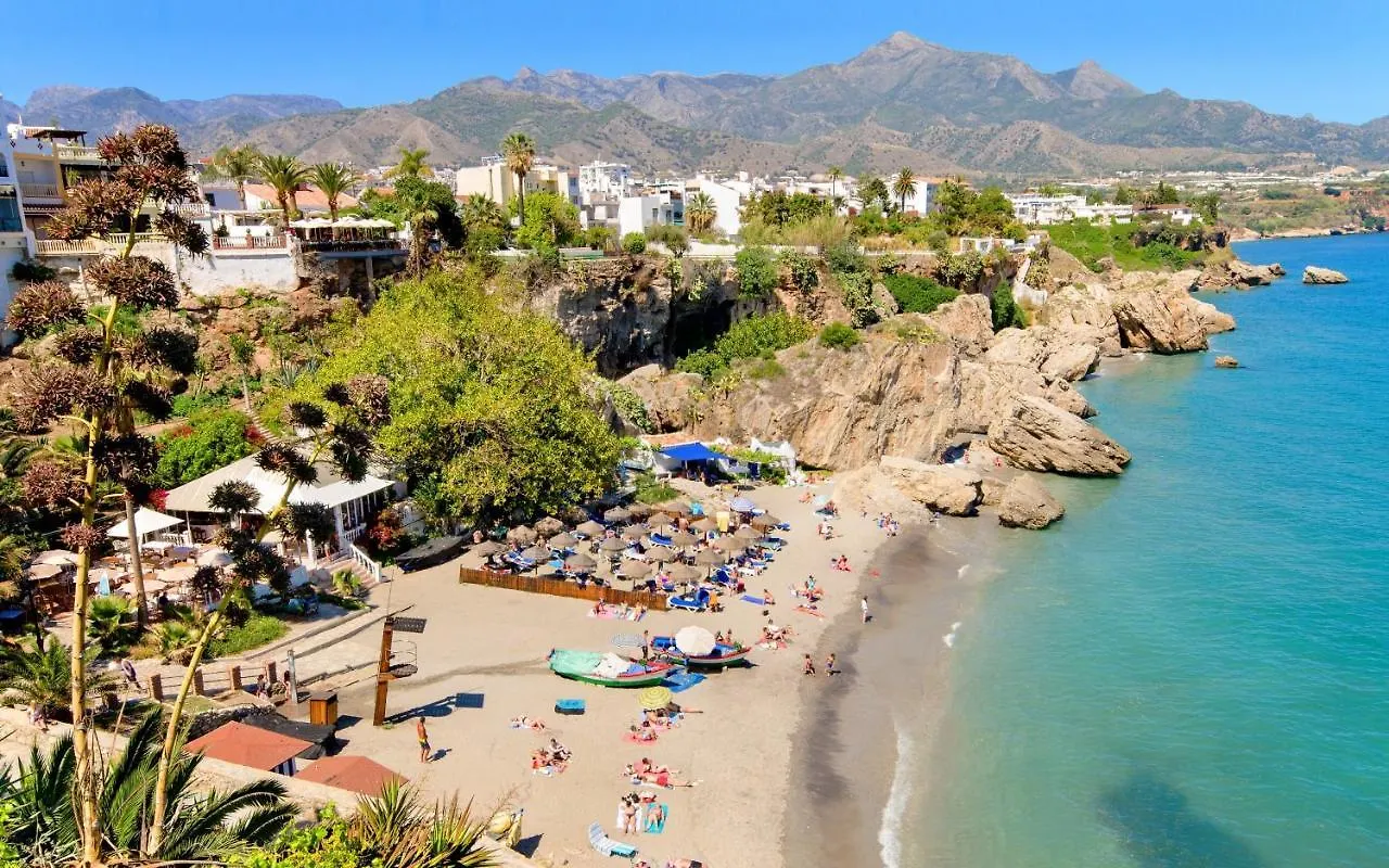 Apartamento De 2 Dormitorios Torrox